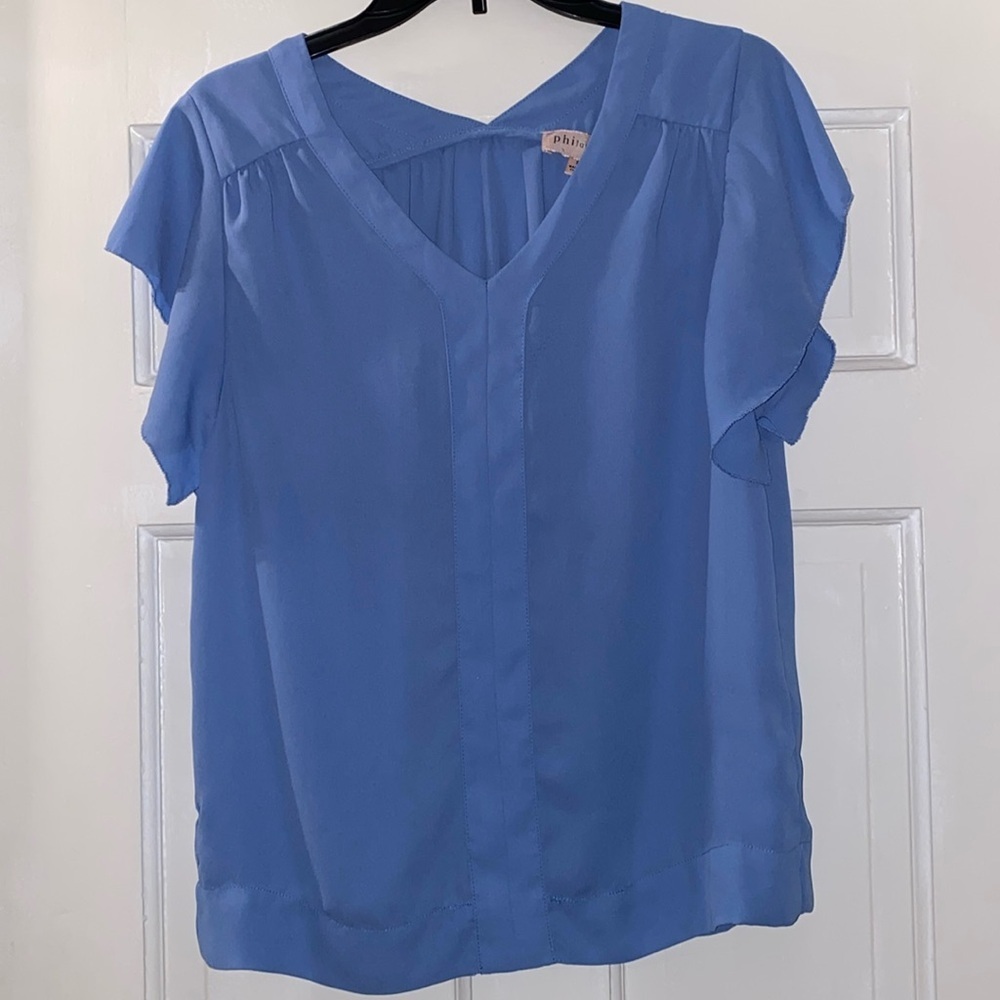 Philosophy size small blue top